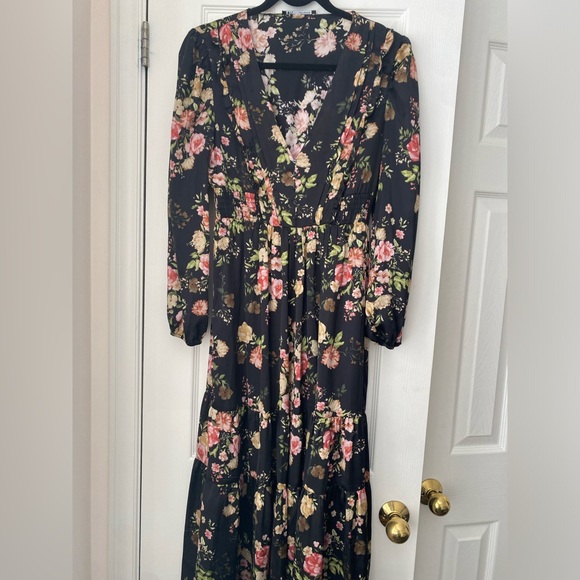 Floral print Zara dress - Picture 3 of 4